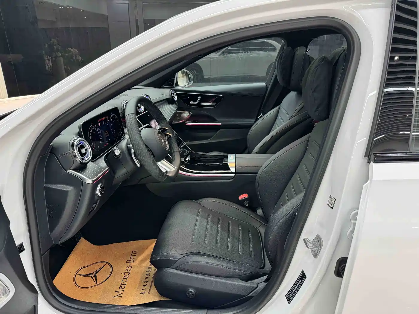 Mercedes-Benz C-Class 2025 C 260 L Night Sport Edition фото 14