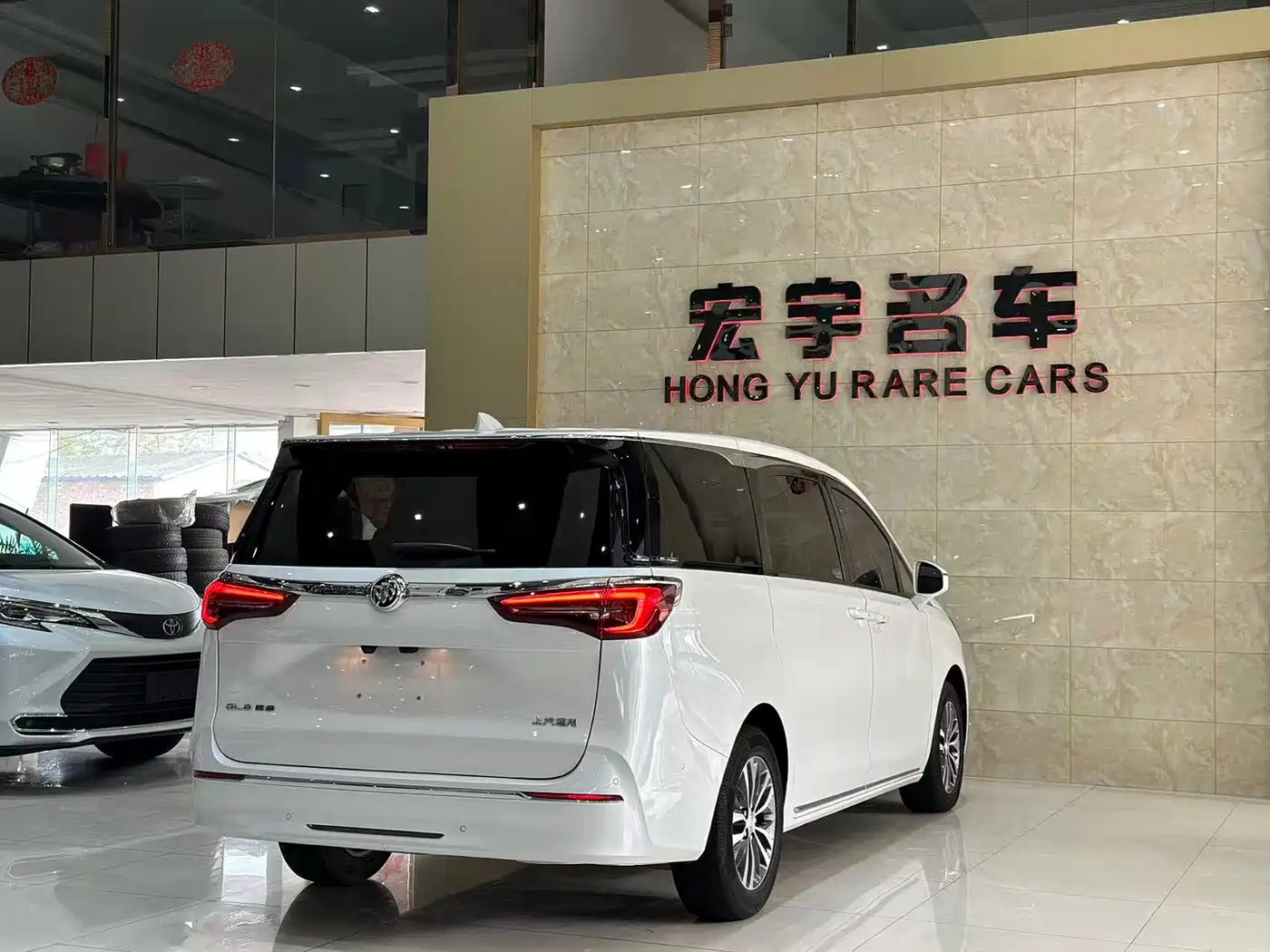 Buick GL8 2023 ES Landmaster Exclusive фото 23