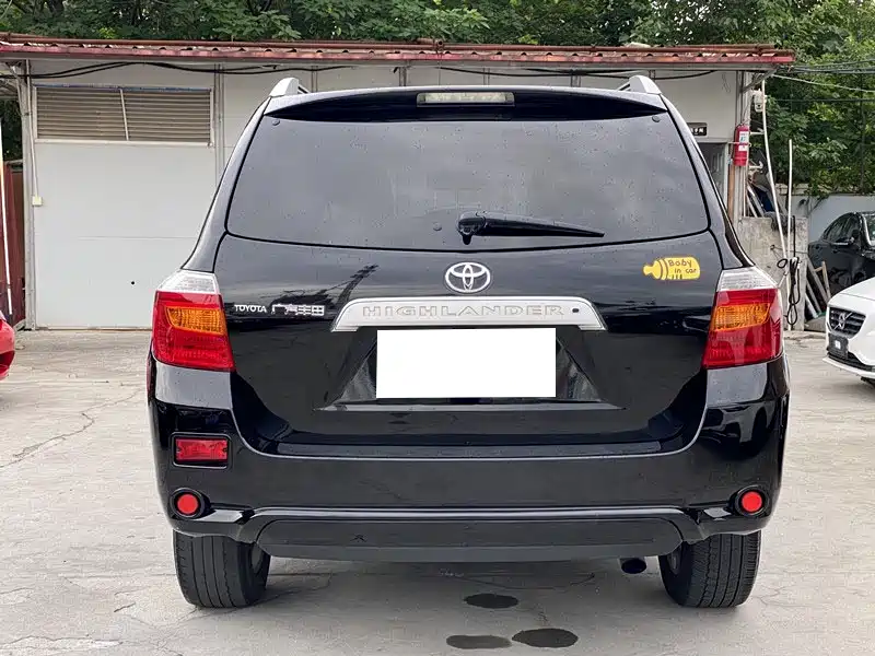 Toyota Highlander 2009 2.7L 2WD 7-Seater Premium фото 15