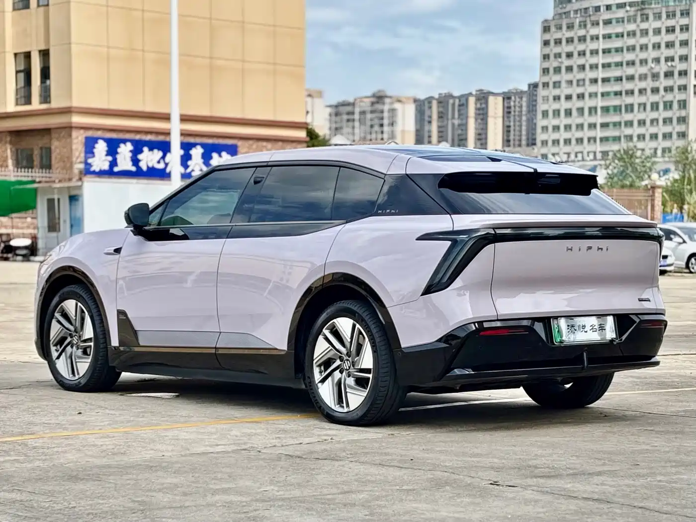 HiPhi Y 2023 2023 560km Elite Edition