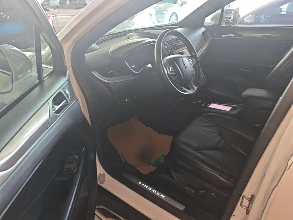 Lincoln MKC 2018 2017 2.0T 2WD Exclusive Edition