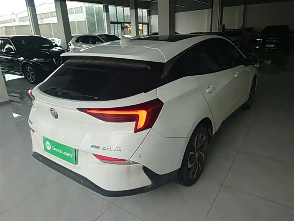 Buick Velite 6 2019 Connected Smart Edition фото 7