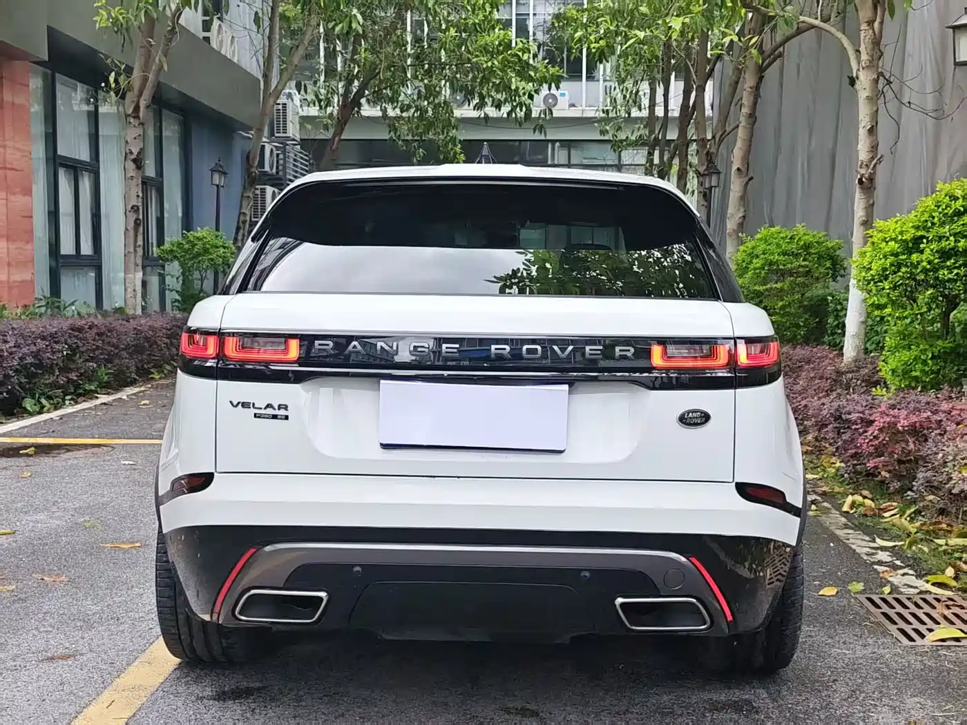 Land Rover Range Rover Velar 2017 P380 R-DYNAMIC SE фото 5