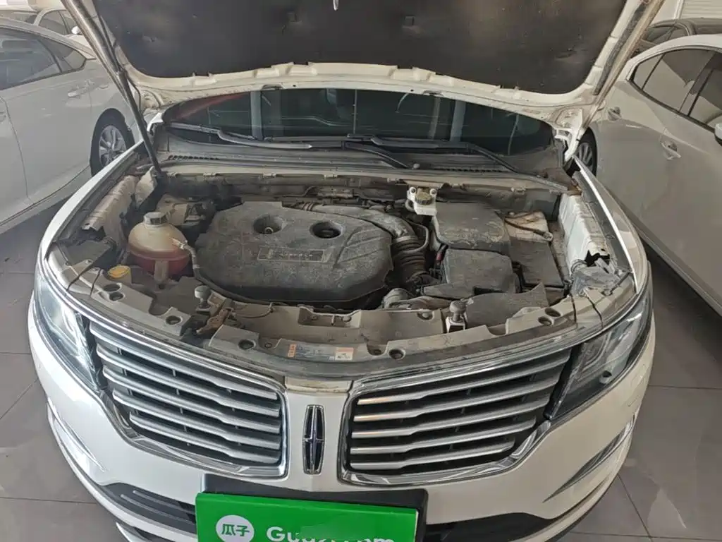 Lincoln MKC 2018 2017 2.0T 2WD Exclusive Edition
