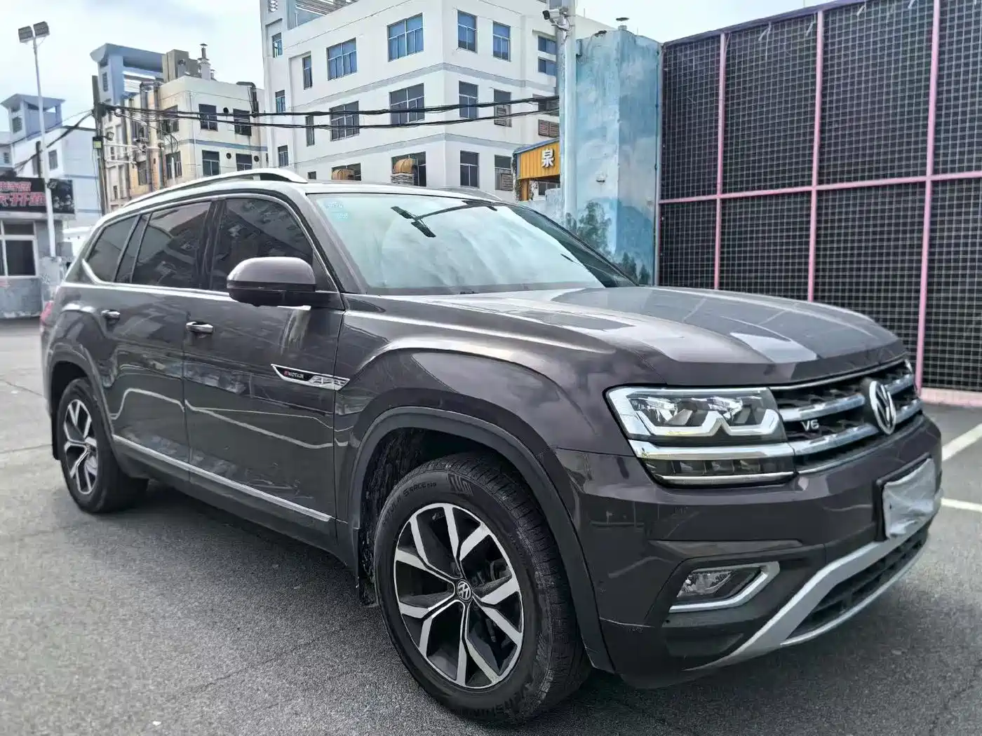 Volkswagen Teramont 2019 530 V6 4WD Luxury Edition China VI фото 2