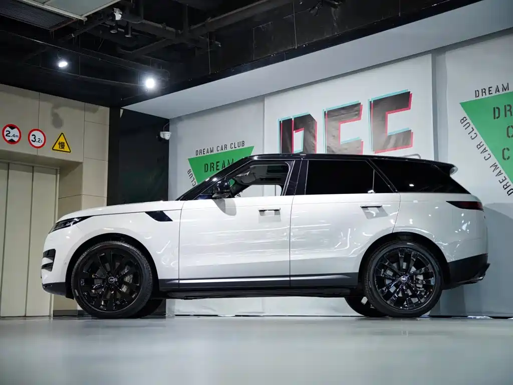 Land Rover Range Rover Sport 2025 2025 360PS S