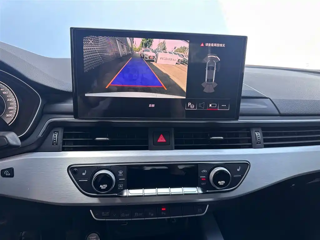 Audi A4L 2022 40 TFSI Luxury Dynamic фото 7