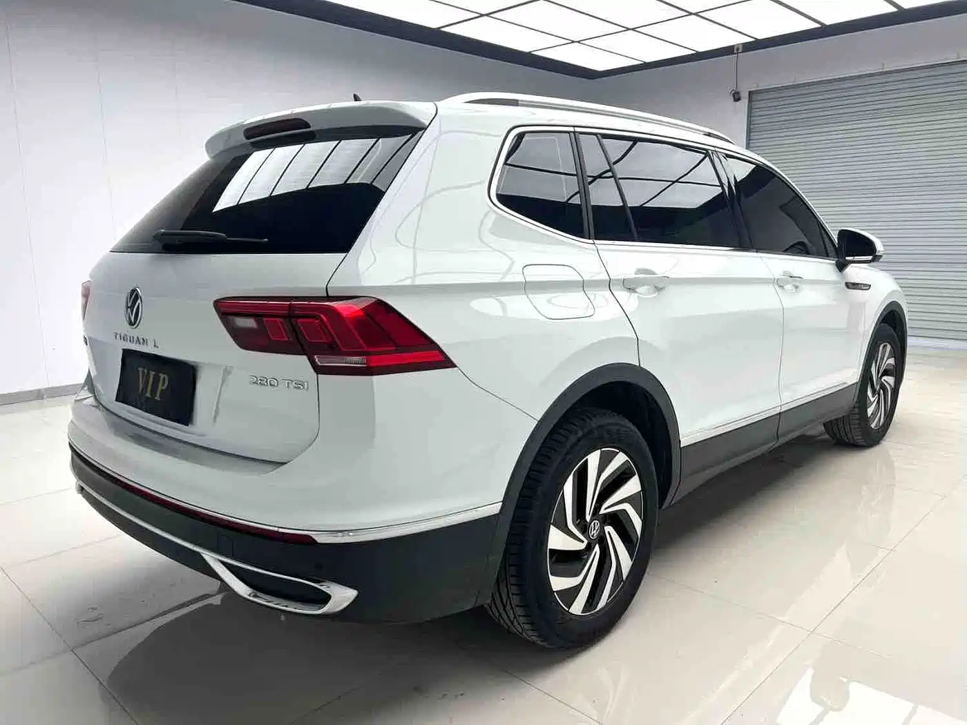 Volkswagen Tiguan L 2023 280TSI 2WD Trend Limited Edition фото 6