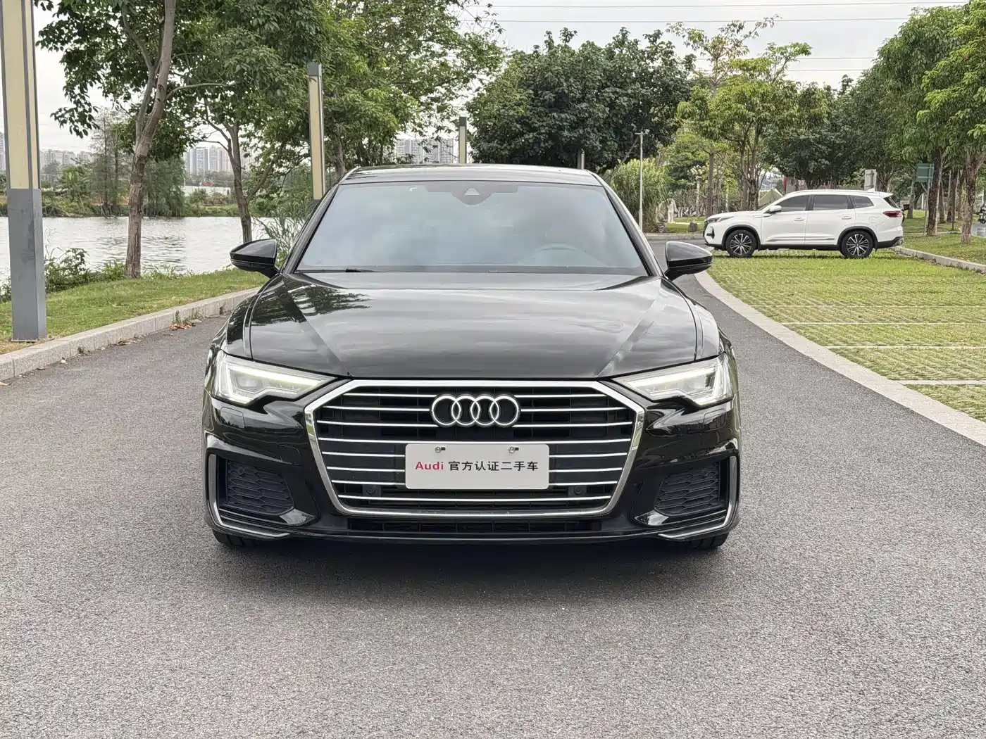 Audi A6L 2022 40 TFSI Luxury Dynamic фото 2