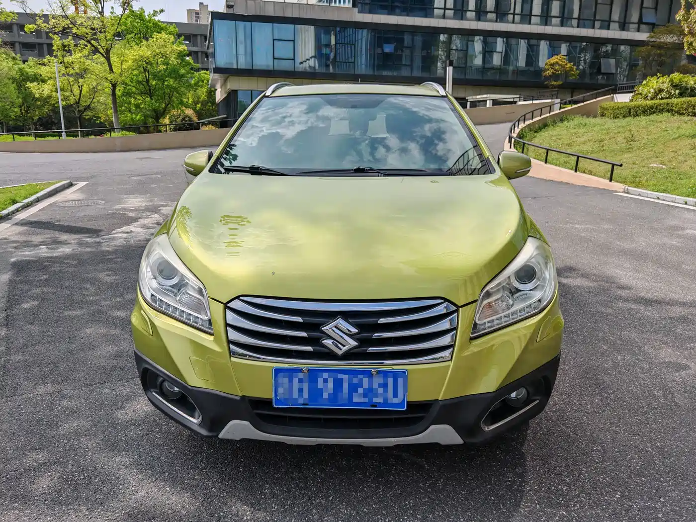 Suzuki SX4 S-Cross 2014 2014 1.6L CVT 2WD Elite