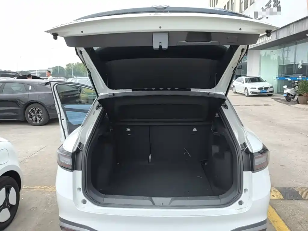Photo 19 - Volkswagen ID.4 X