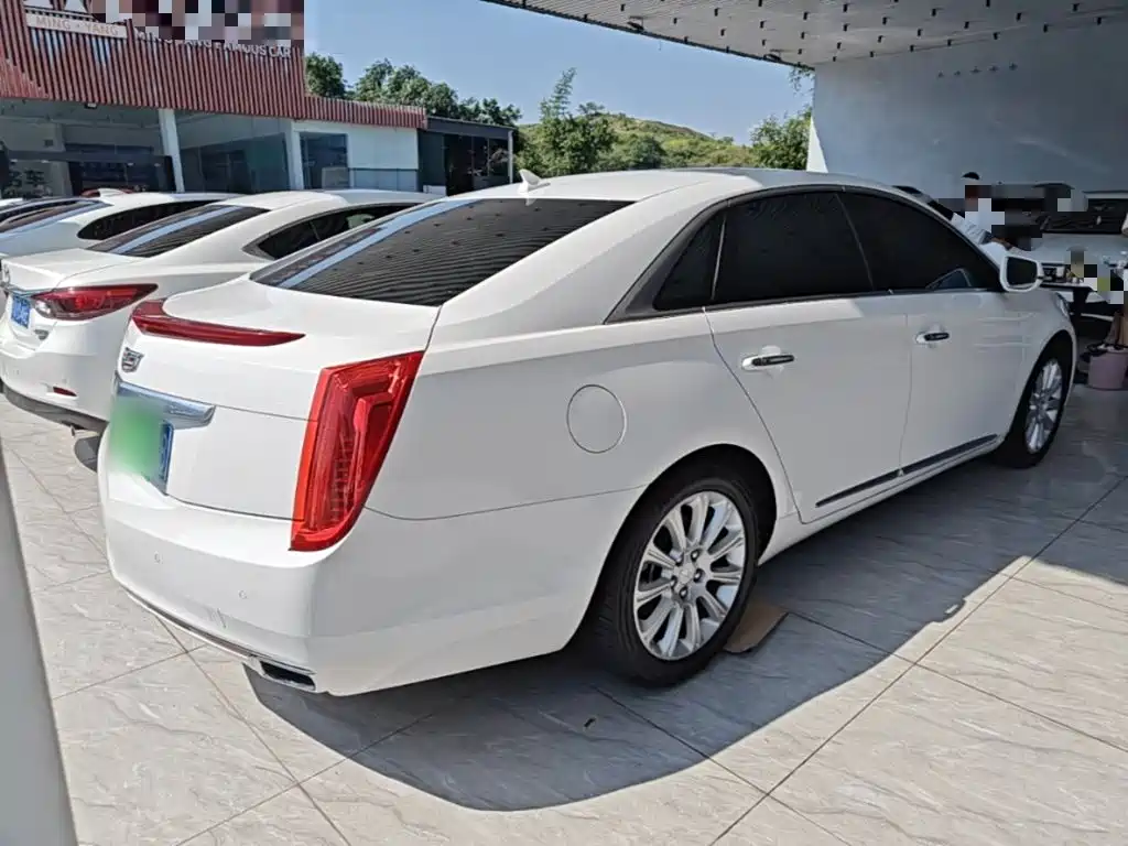 Photo 7 - Cadillac XTS