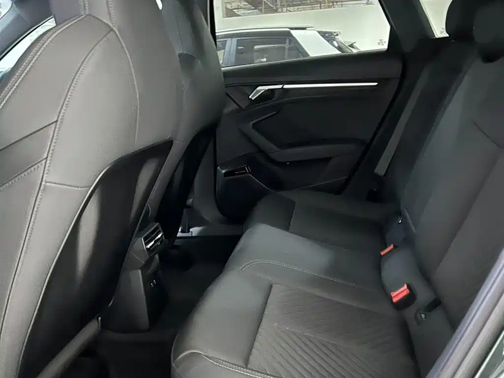 Audi A3 2023 Sportback 35 TFSI Fashion Elegance фото 9