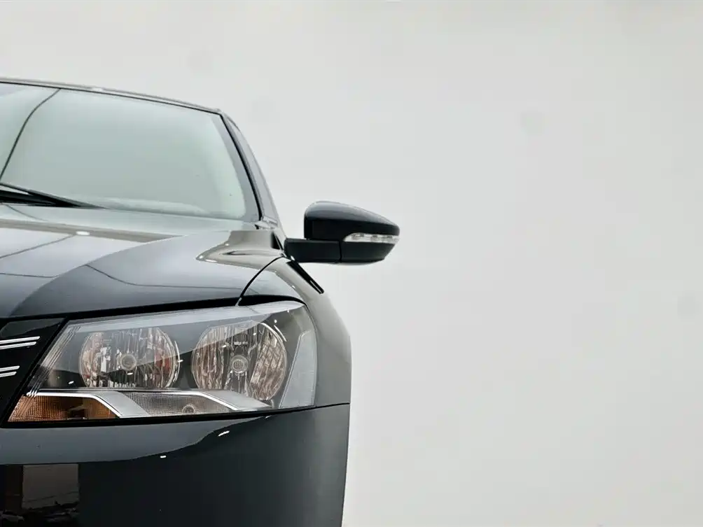 Volkswagen Passat 2015 1.8TSI Automatic Prestige Edition фото 10
