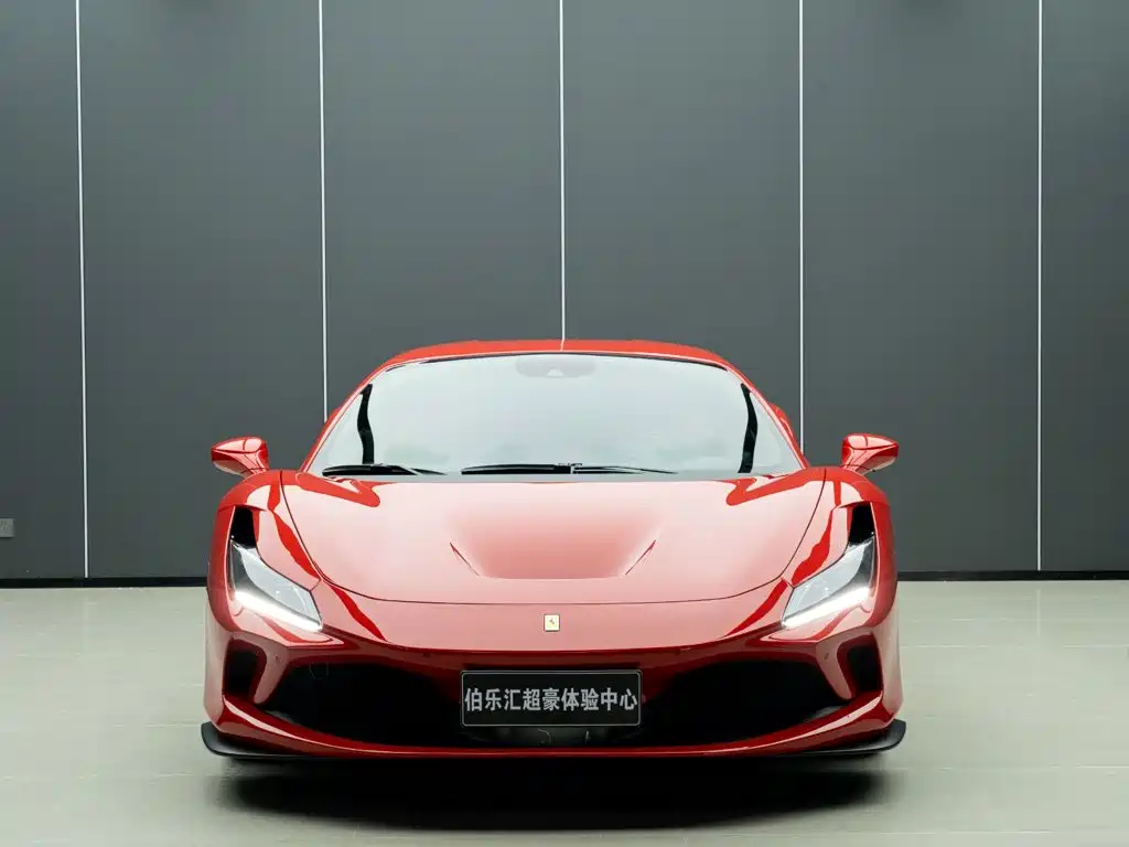 2023 Ferrari F8