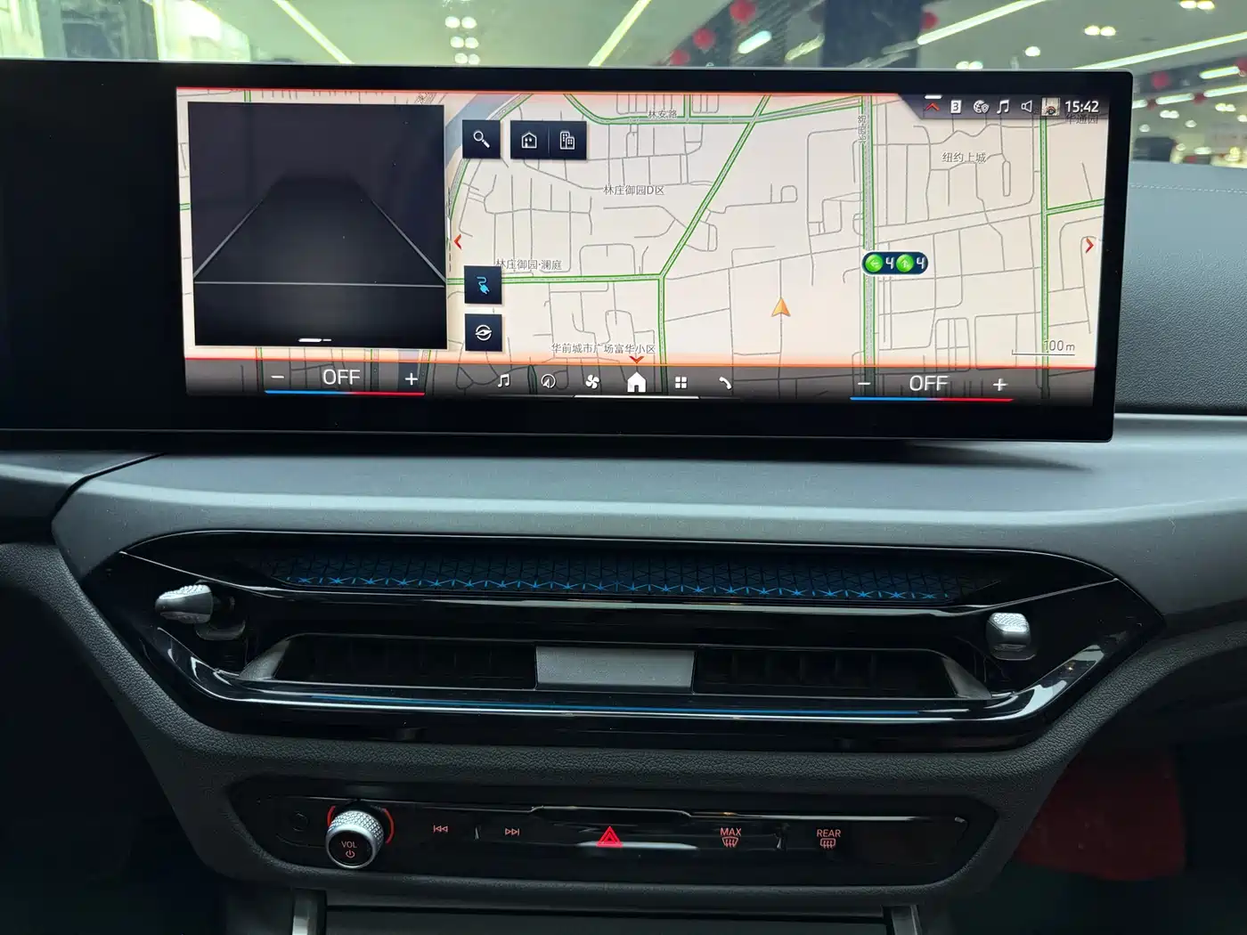 BMW i3 2025 eDrive 35 L фото 16