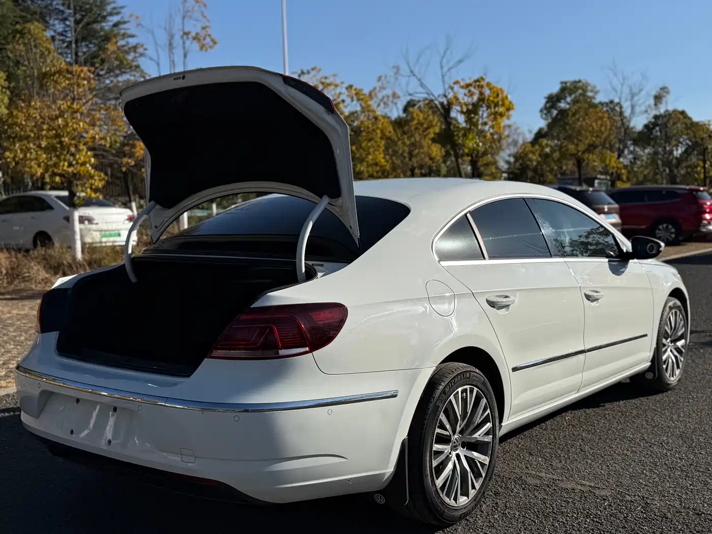 Volkswagen FAW-Volkswagen CC 2016 Model 1.8TSI Luxury фото 11