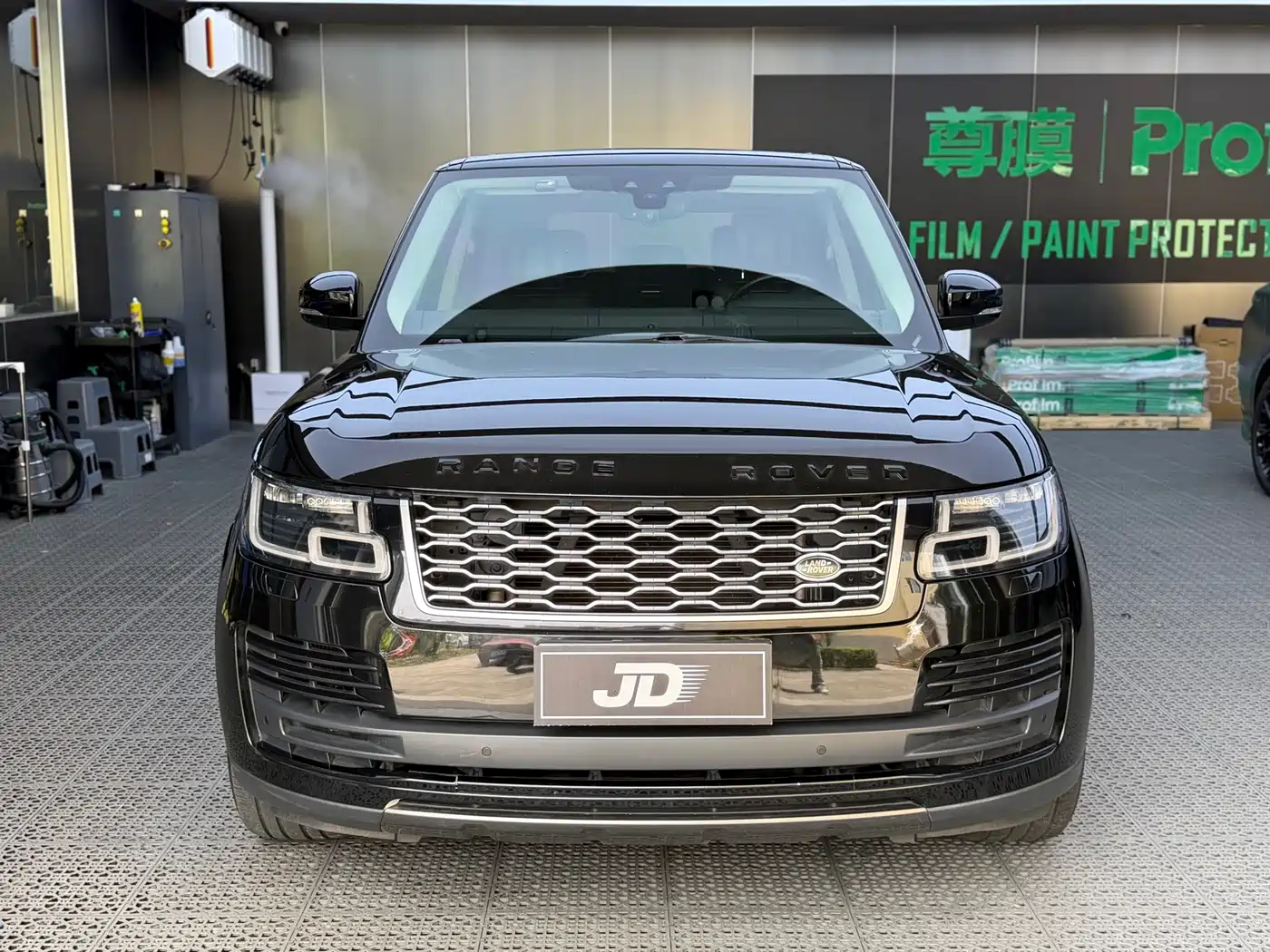 Land Rover Range Rover 2018 3.0 SC V6 Vogue Heritage Edition фото 2