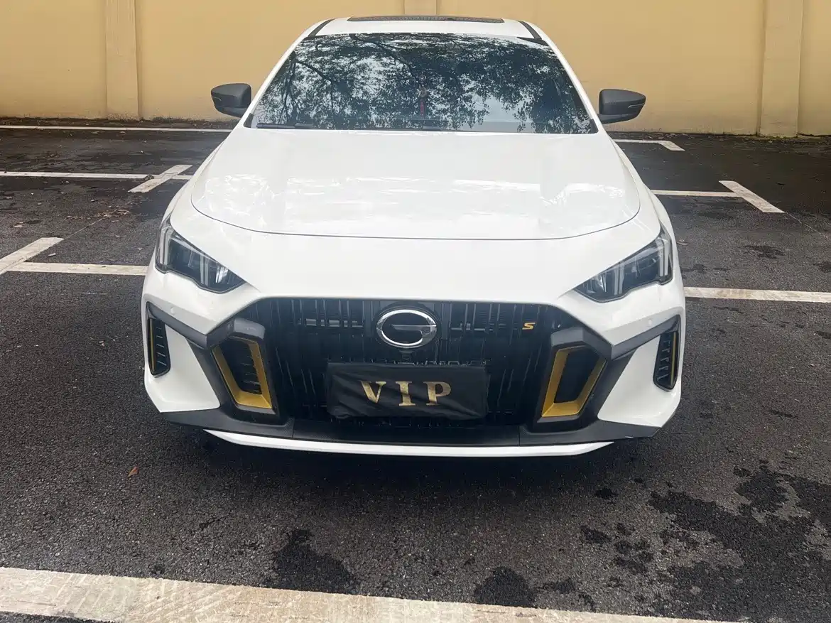 GAC Trumpchi Trumpchi Emkoo 2021 270T DCT J15 Edition фото 2
