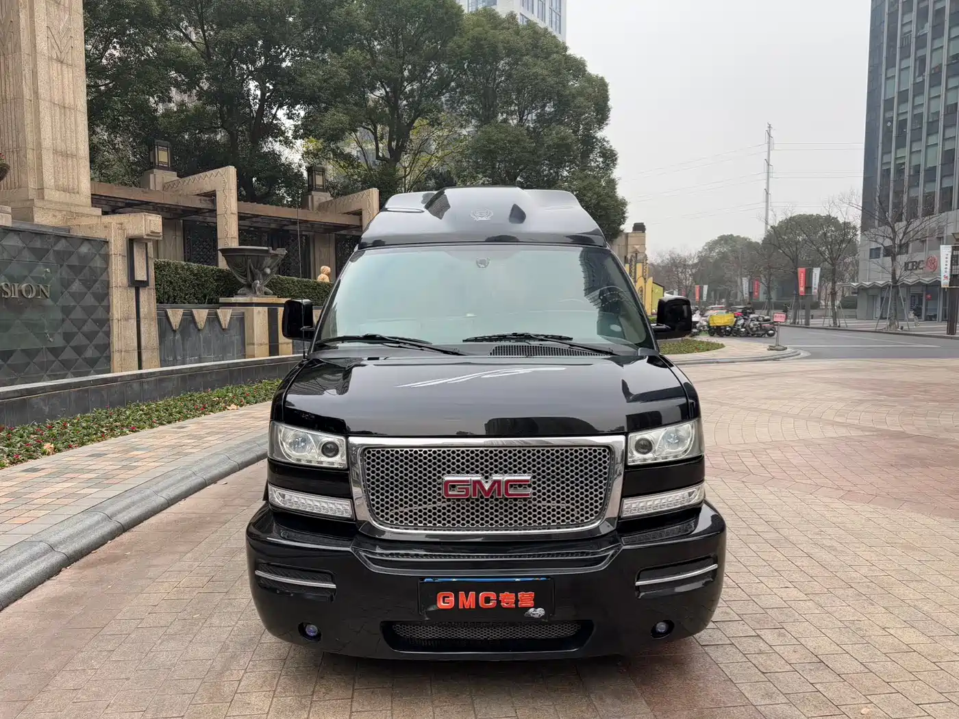 GMC Savana 2017 2017 G660 Elegance Edition