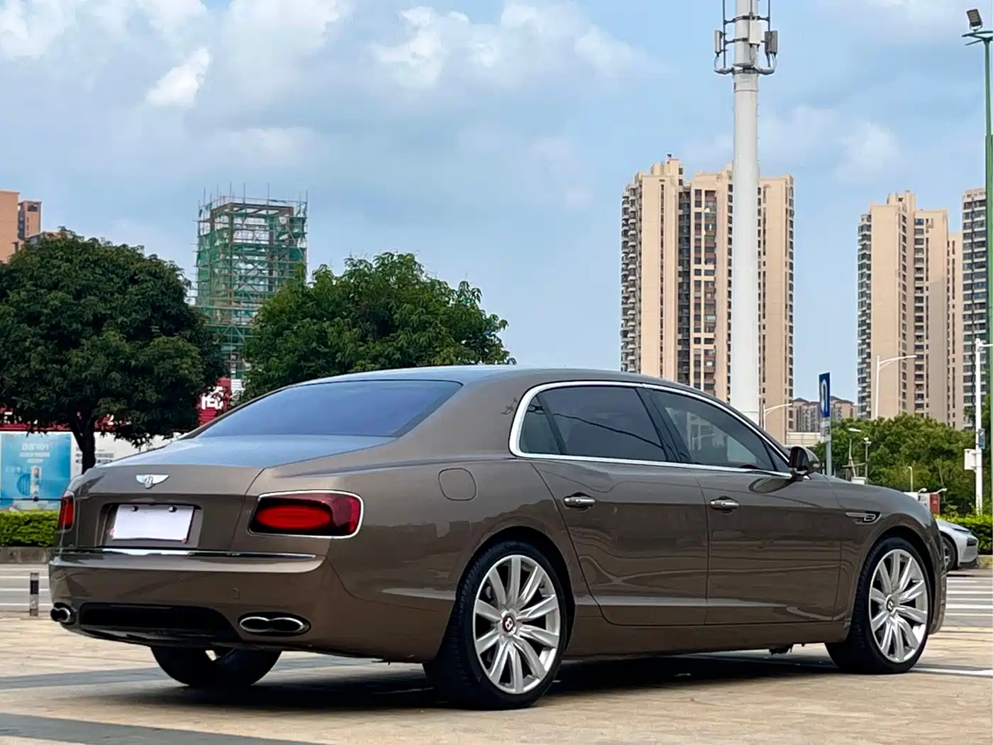 Bentley Flying Spur 2017 4.0T V8 S Standard фото 7