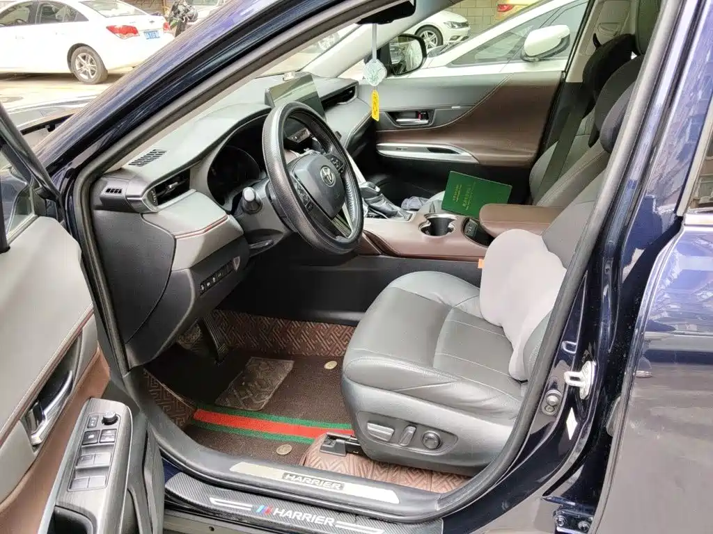 Toyota Lingfang HARRIER 2023 2022 Hybrid 2.5L CVT 2WD Luxury Edition