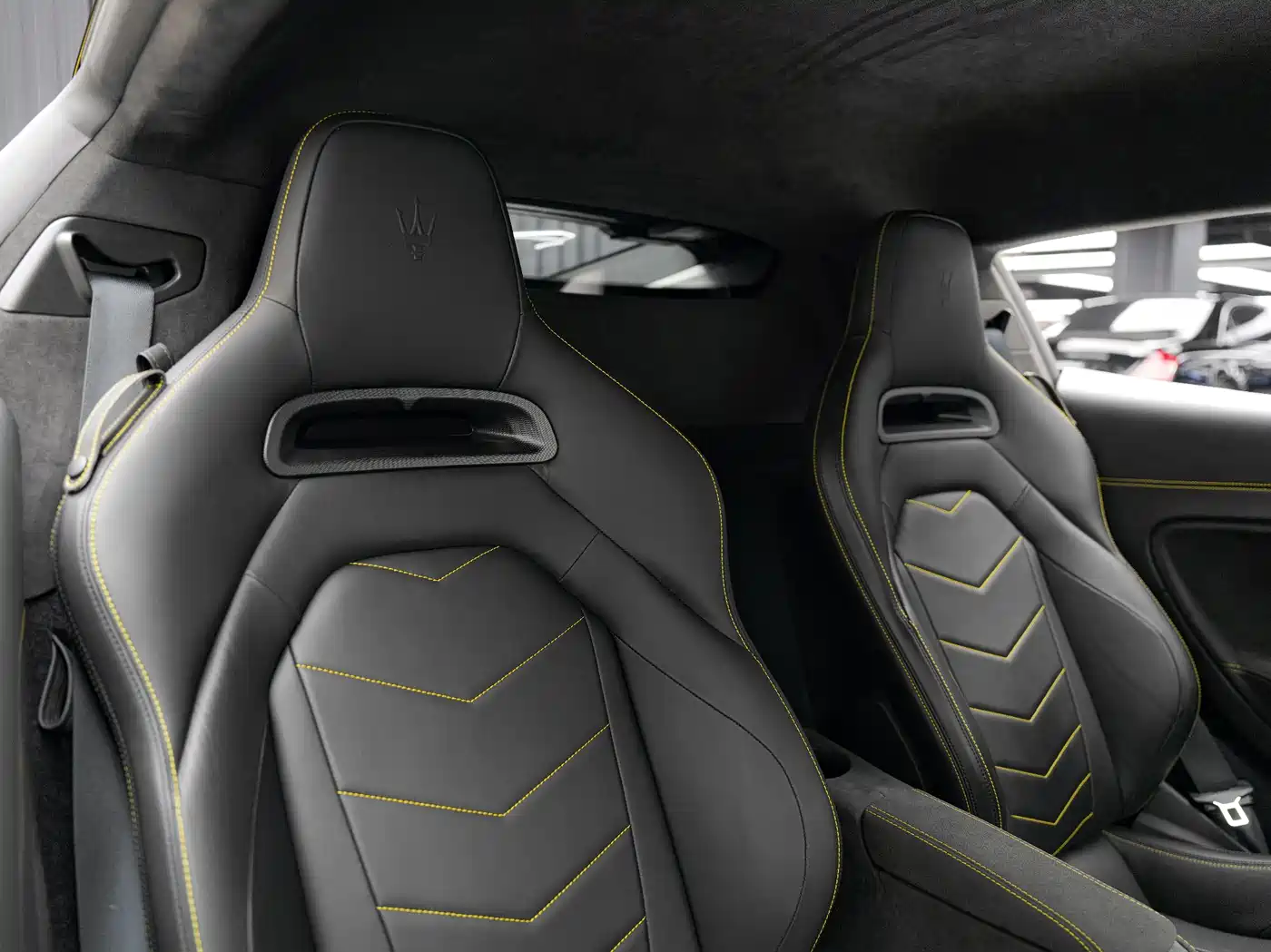 Maserati MC20 2023 2020 3.0T Standard Edition
