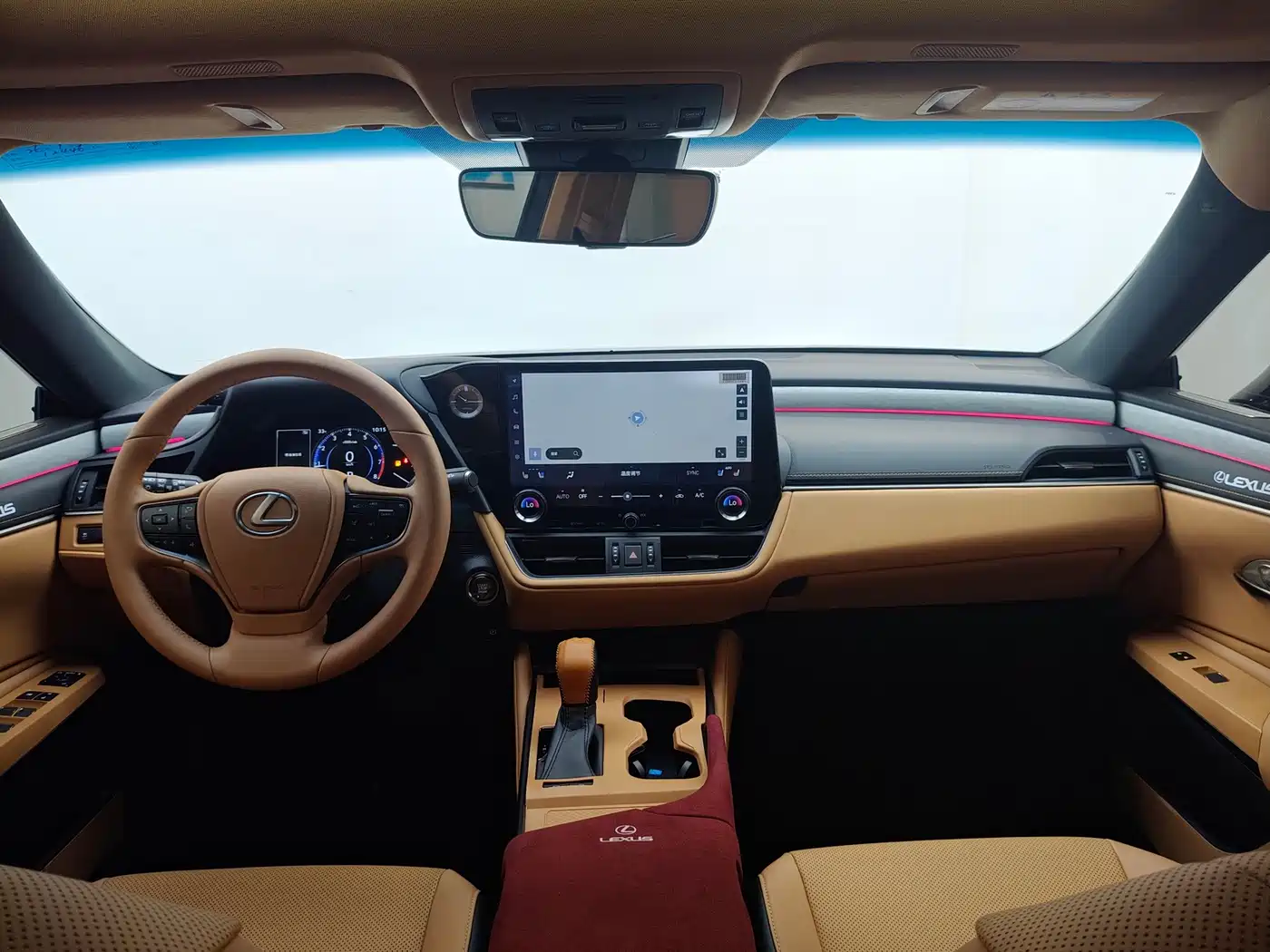 Lexus ES 2026 2025 200 Ultimate Edition