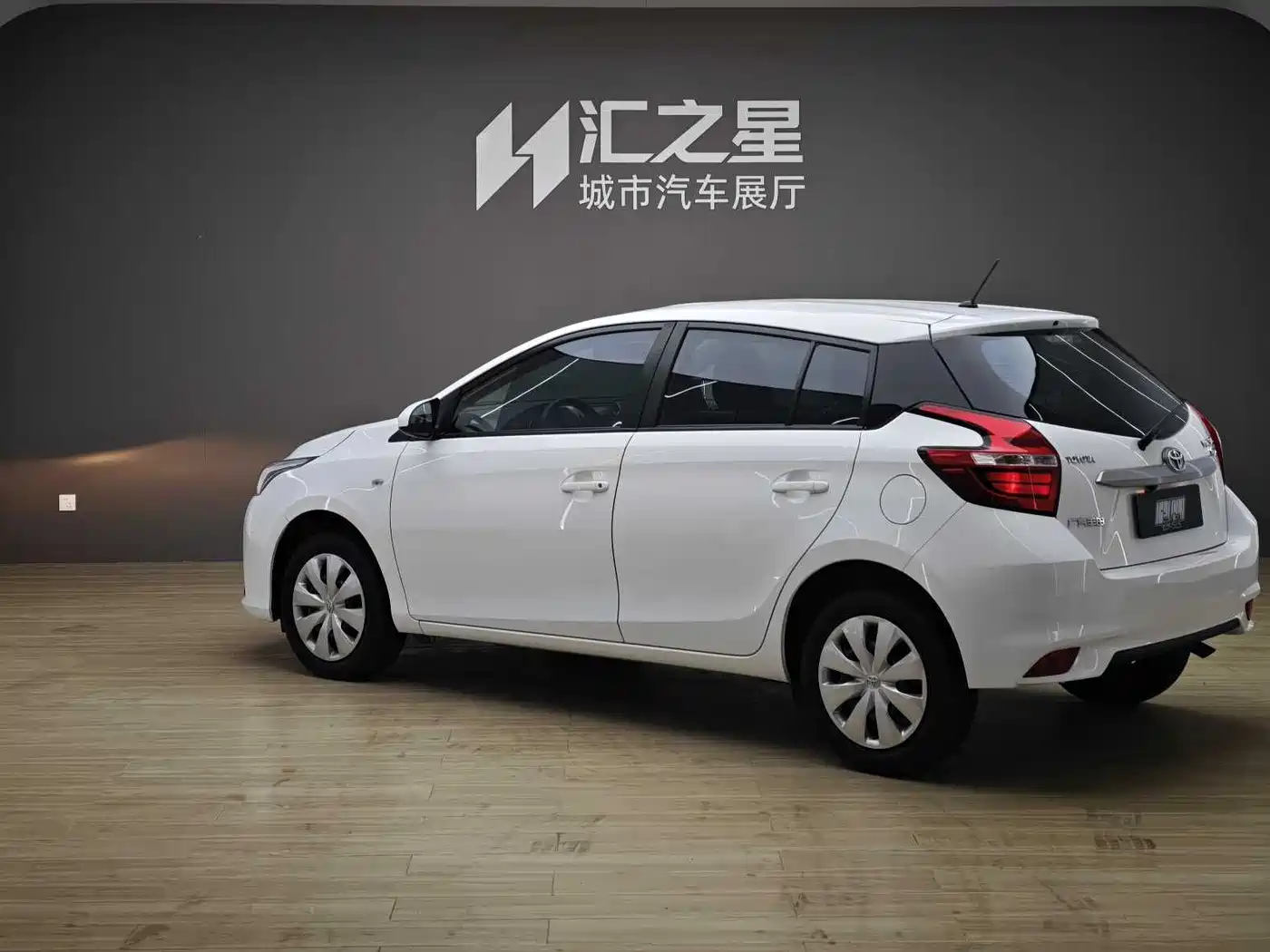 Toyota YARiS L Zhi Xuan 2019 1.5E CVT MeiDong Edition China VI фото 2