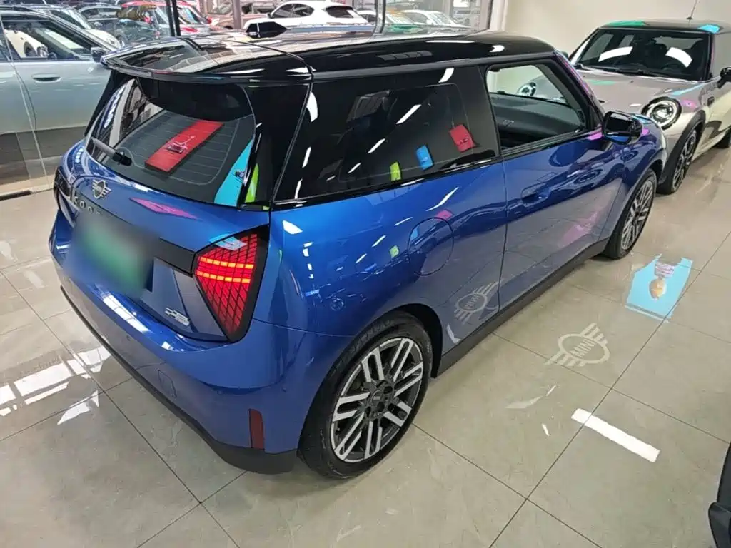 MINI Electric MINI COOPER 2024 2024 456km COOPER E Classic