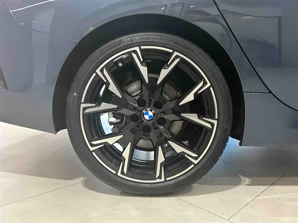 BMW 2 Series 2025 225L M Sport Moonlight Package фото 9