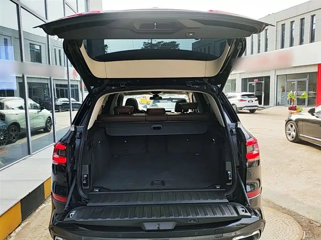 BMW X5 (Import) 2020 xDrive30i M Sport Package фото 19