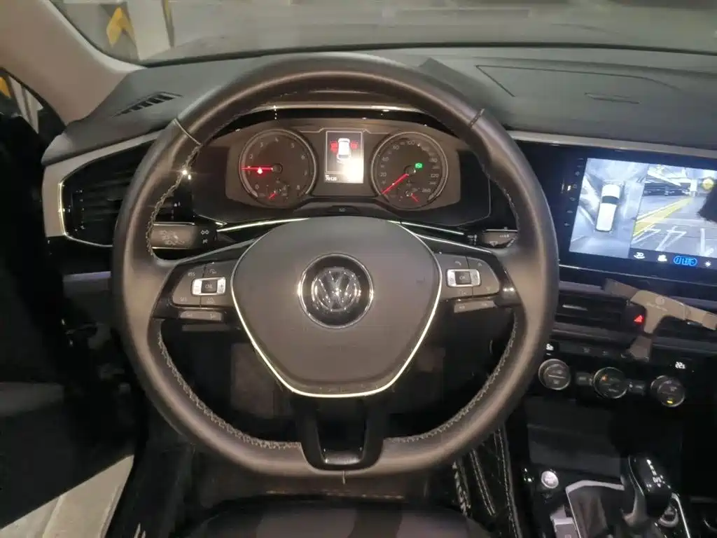 Volkswagen Tayron 2019 330TSI 2WD Luxury China VI фото 3