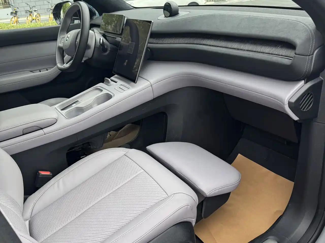 NIO EC6 2023 75kWh фото 6