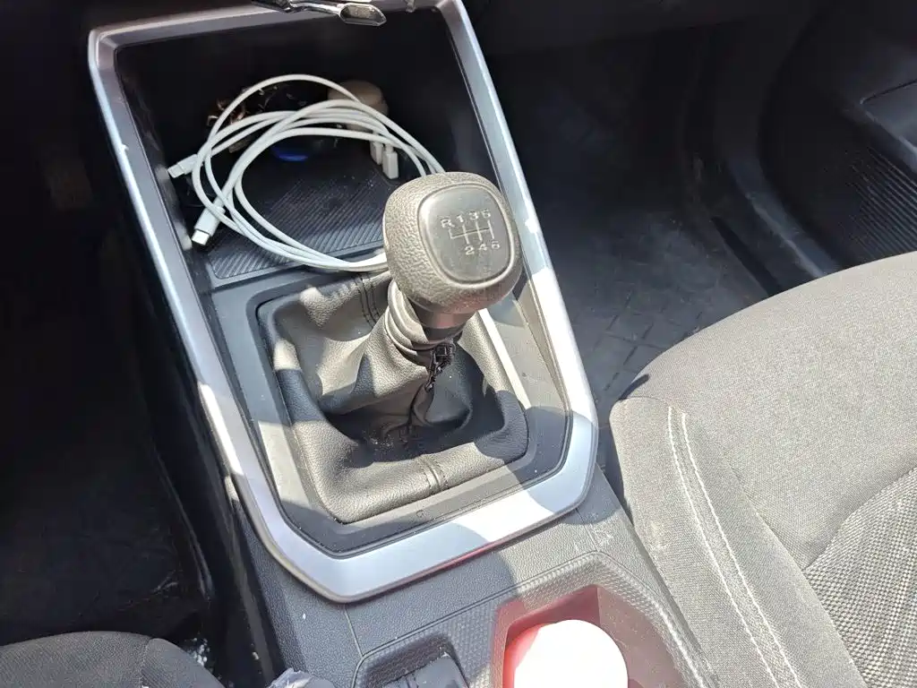 Wuling Motors Wuling Xingchi 2024 2022 1.5L Manual Freedom Edition