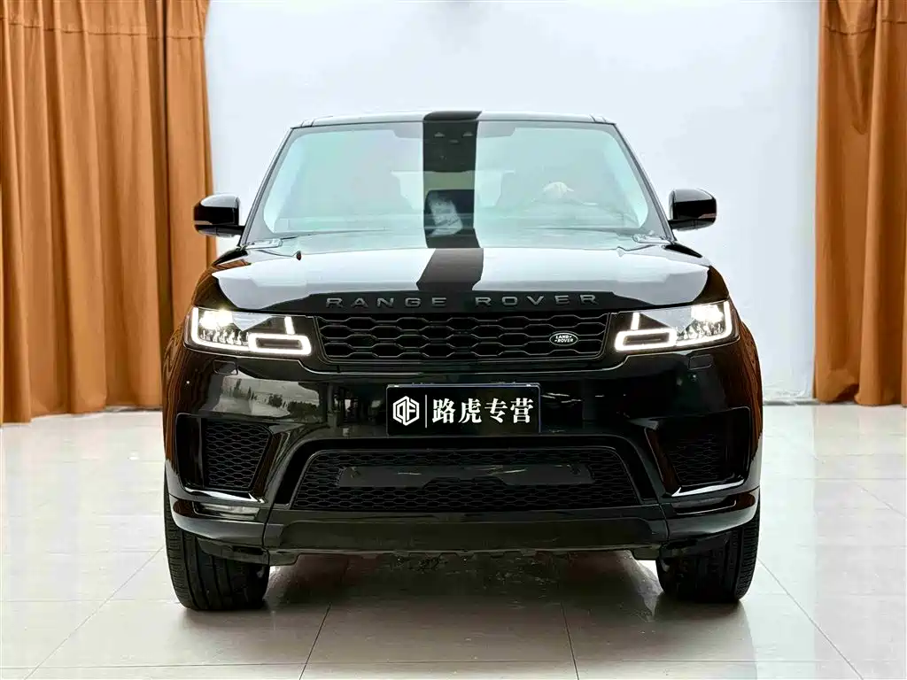 Land Rover Range Rover Sport 2021 3.0 L6 SE фото 2