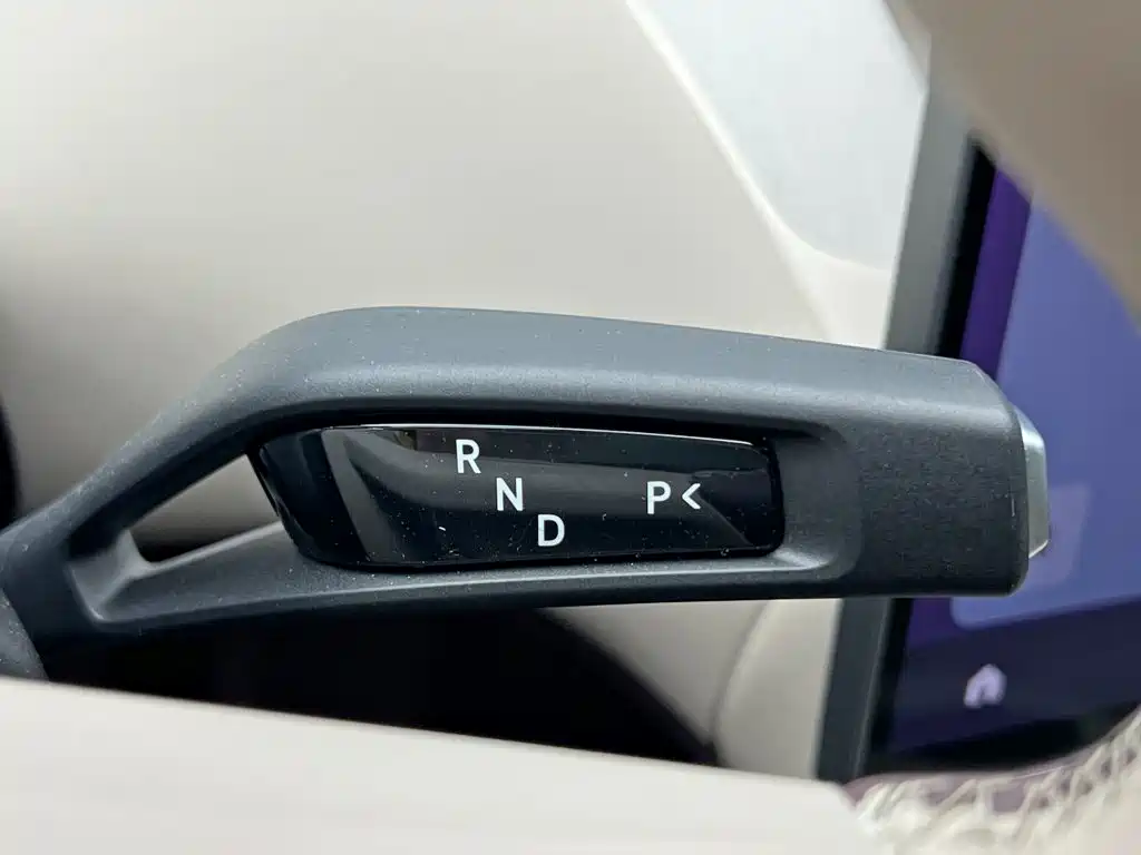 Photo 20 - Xiaomi Xiaomi YU7