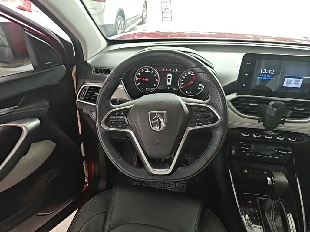Baojun 530 2018 2018 Model 1.5T DCT Flagship (China V)
