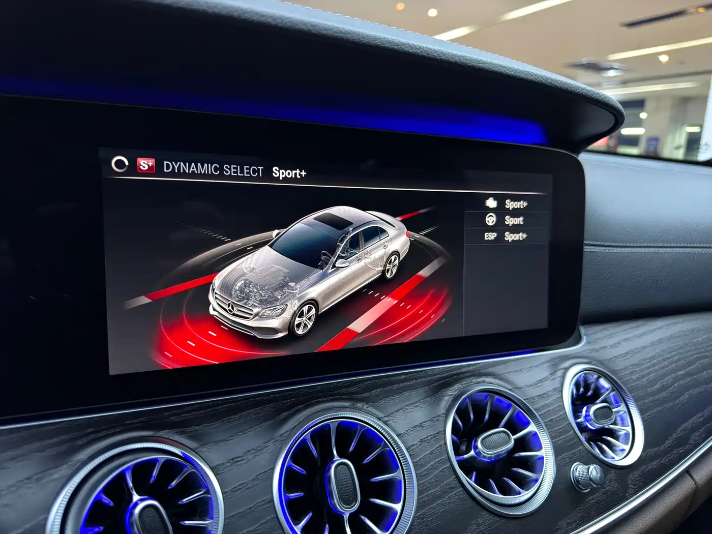Mercedes-Benz E-Class 2020 E 300 L Fashion фото 9