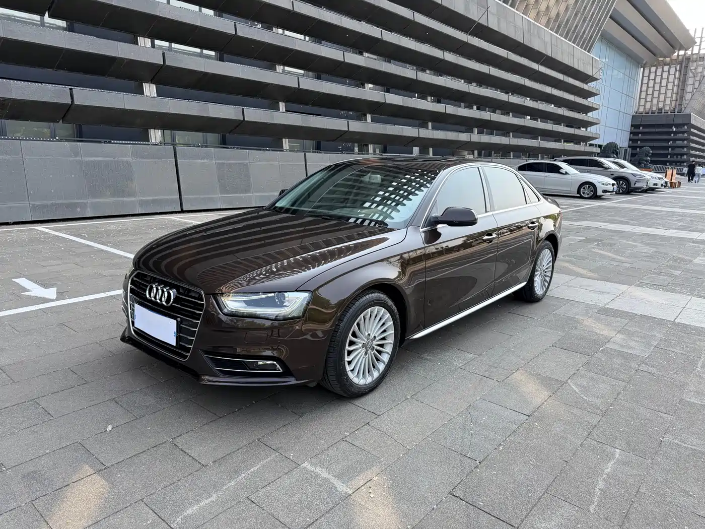 Audi A4L 2016 35 TFSI Collector's Edition Automatic Standard фото 2
