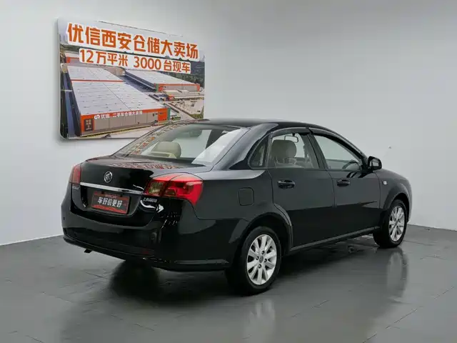 Buick Excelle 2013 1.5L Automatic Exclusive — фото 2