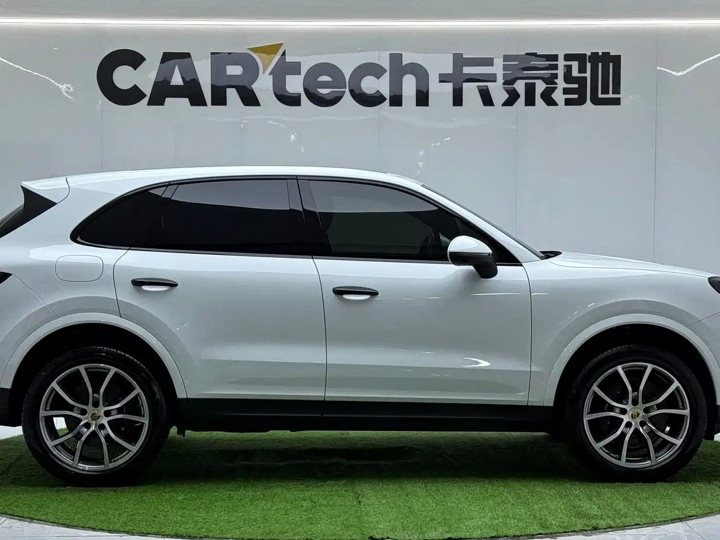 Porsche Cayenne 2024 Cayenne 3.0T фото 6