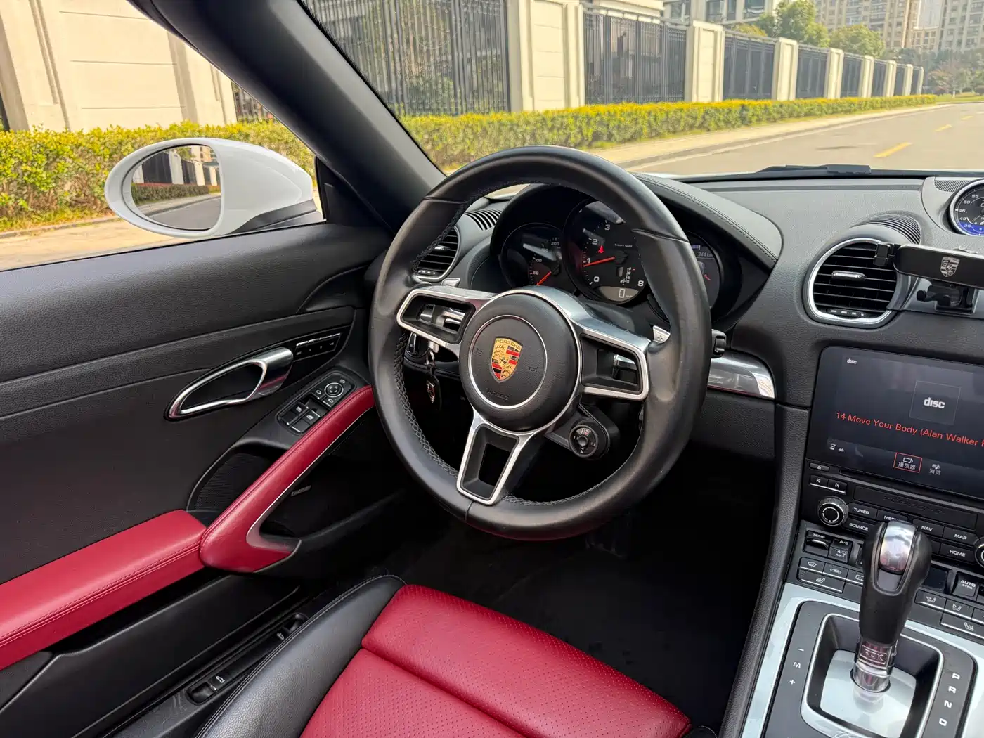 Porsche 718 2018 Boxster 2.0T фото 18