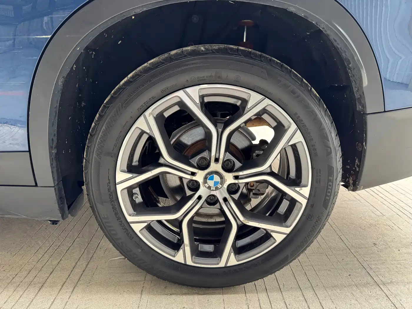 BMW X1 2022 sDrive25Li Leading фото 13