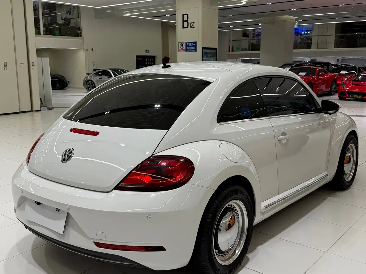 2019 Volkswagen Beetle