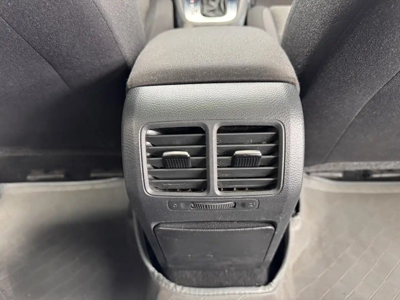 Volkswagen Golf 2012 1.4TSI Automatic Comfort фото 19
