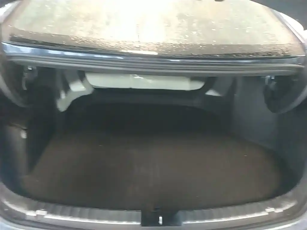 Geely Galaxy Galaxy A7 2025 EM-i фото 15