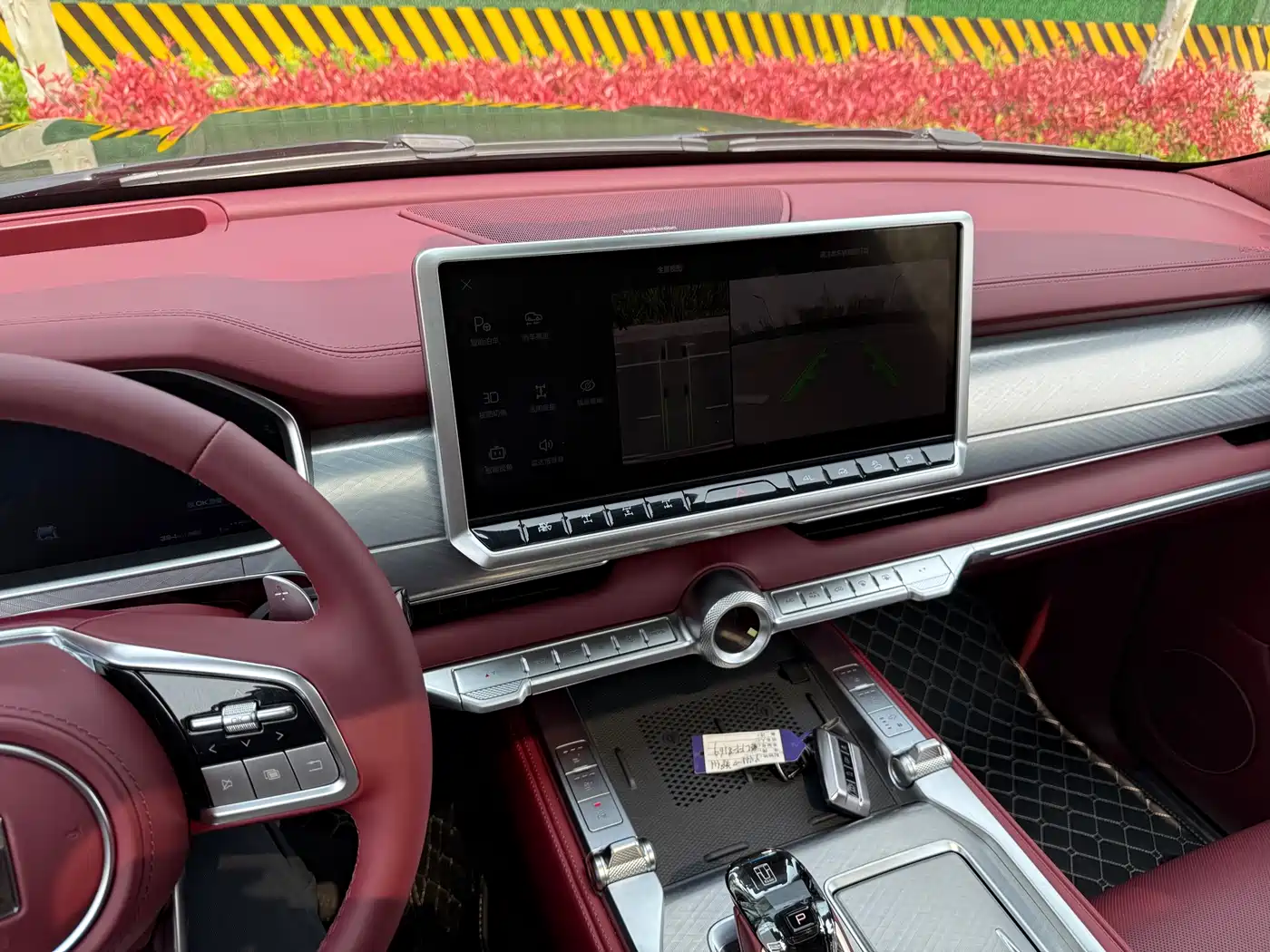 TANK TANK 700 NEW ENERGY