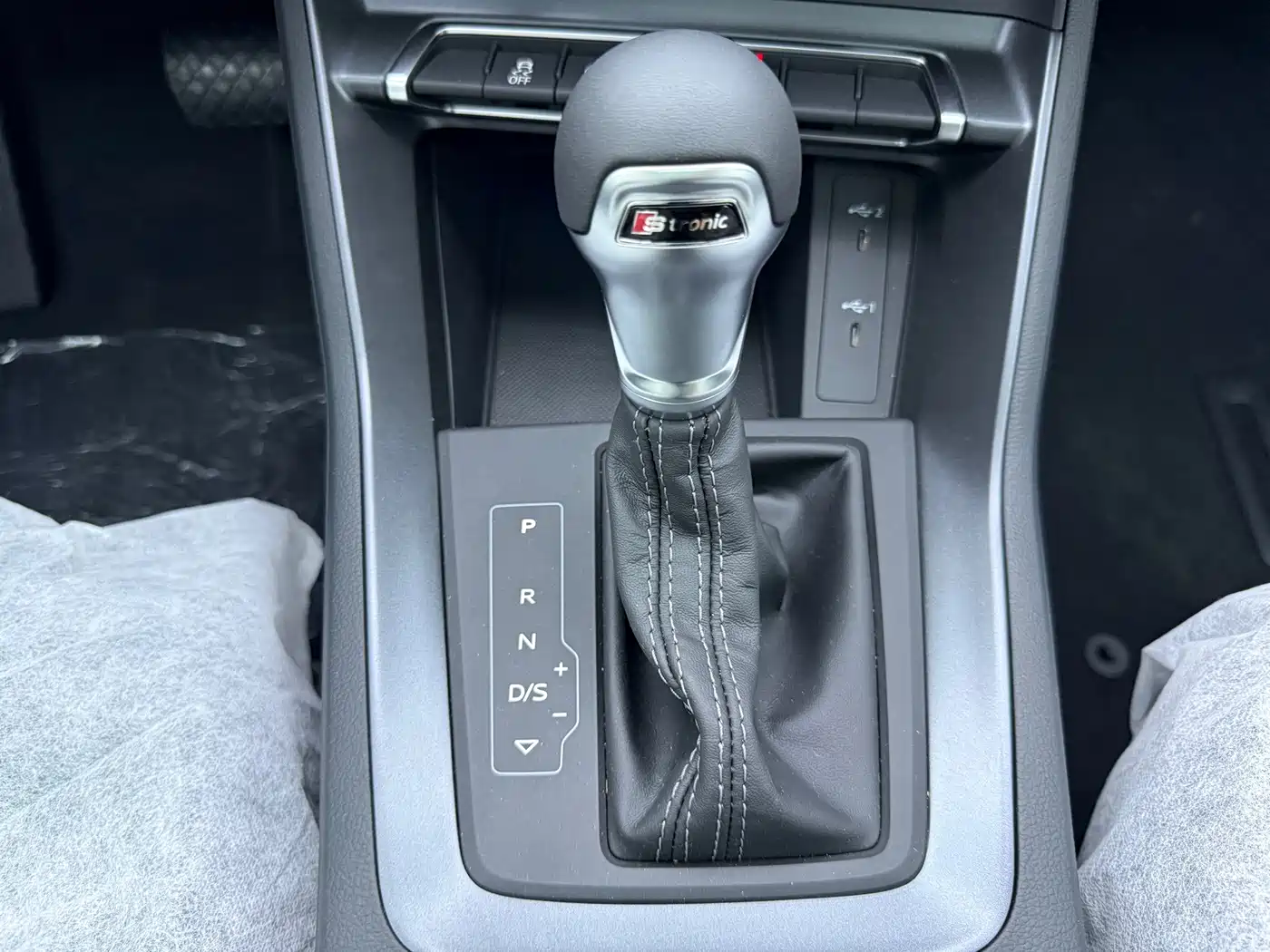 Audi Q3 2026 2024 35 TFSI Progressive Sport