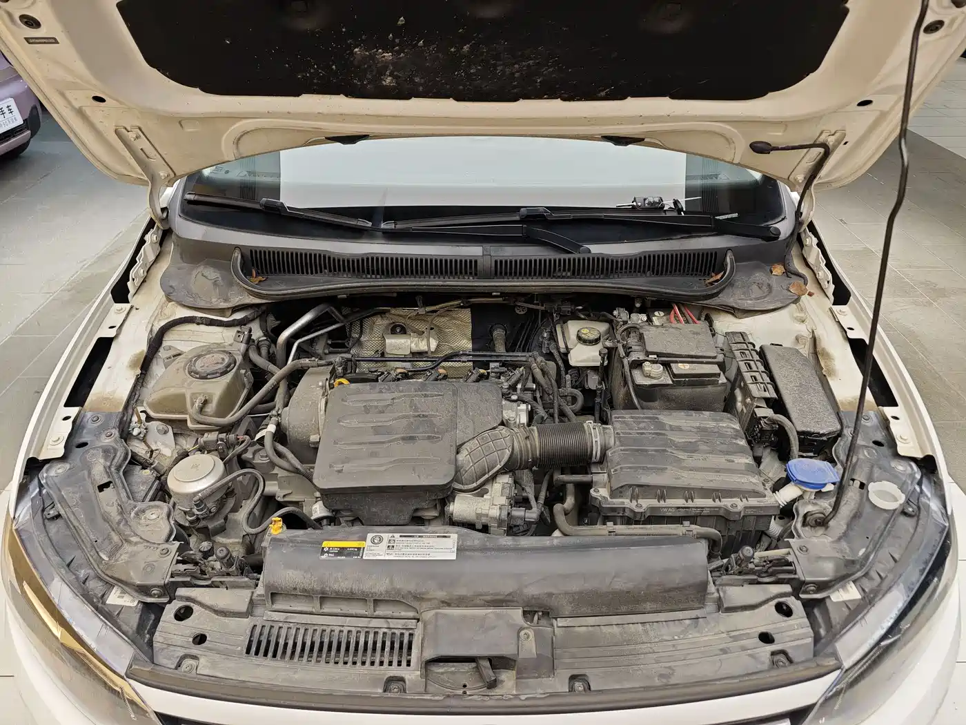 Volkswagen Polo 2023 Facelift Plus 1.5L Auto Joyful Living Edition фото 34